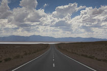 Road leading towards a salt flat von Panoramic Images