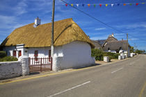 Traditional Thatched Cottage, Kilmore Quay, County Wexford, Ireland von Panoramic Images
