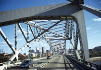 Traffic on a bridge, U.S. Route 169, Missouri River, Kansas City, Missouri, USA von Panoramic Images