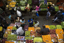 People shopping in a vegetable market, Central Market, Port Louis, Mauritius von Panoramic Images
