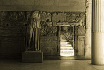 Entry to the Stoa