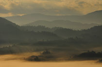 Mountain layer on the fog by Thanupong Suriyachaiyakorn