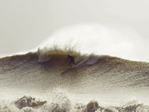Winter swell in the UK by Jason swain