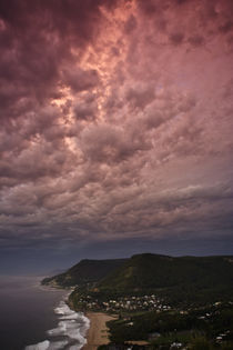 Pink Sky, Illawarra Coast by Cameron Booth