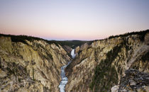 Dawn, Grand Canyon of the Yellowstone von Cameron Booth