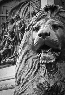 London, Trafalgar Square, Nelson's Column, Lions by Edwin Landseer by Alan Copson