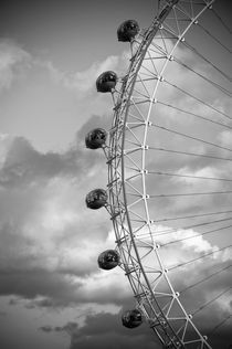 London, London Eye by Alan Copson