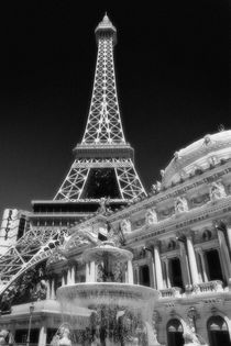 Eiffel Tower - Paris Casino, Las Vegas, Nevada by Eye in Hand Gallery