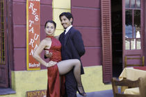 tango dance couple 5 Buenos Aires La boca by Leandro Bistolfi