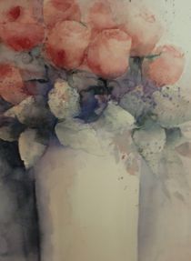 Rosen in Porzellanvase von Stefanie Ihlefeldt