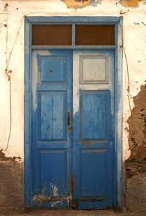 Blaue Tür by Franziska Giga Maria