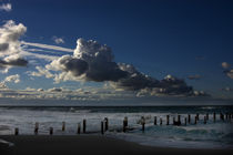 Wolken am Strand 2 von Jakob Wilden
