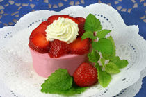 Strawberry Creams Forever von lizcollet