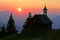 Sonnenuntergang in den Alpen von Johannes Netzer