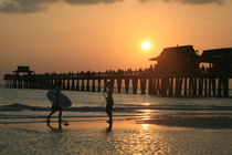 Sonnenuntergang am Pier von Naples, Florida, USA von geoland