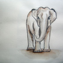 Elefantpose by Nicole Hempel