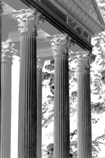Säulen von Artur Sonnengrün