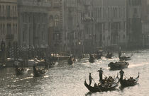 Venedig Canal Grande mit Gondolieri von Doris Krüger