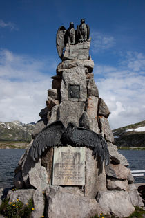 Statue auf dem St.Gotthard-Pass by photofreak