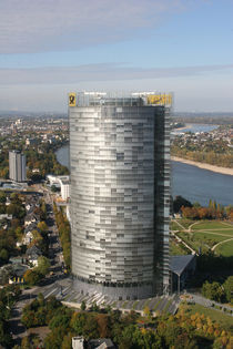 Posttower Bonn by Robert Peters