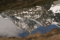 Berg im Spiegelbild by Christine Amstutz