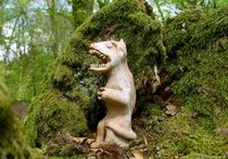 Azteken Figur im Wald-Schrein by Andreas Deutschmann