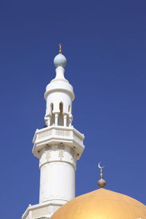 Minarett einer Moschee im Sultanat Oman, Asien von Willy Matheisl