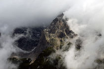 Gipfel in Wolken by Michael Mayr