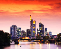 Frankfurt 02 by Tom Uhlenberg