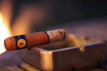 einsame Zigarre by fotoinchen