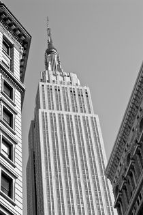 Empire State Building B&W by Ian C Whitworth
