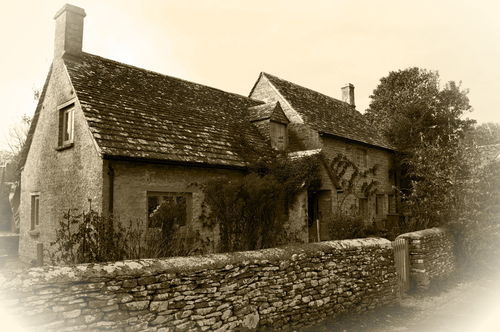Cotswold-cottage