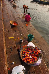 Varanasi, Ghats, ritual, Benares, Uttar Pradesh, India von Soumen Nath