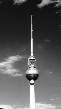 Berlin-fernsehturm-sw-dscn0905