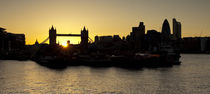 London Sunset by tgigreeny