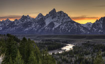 Sunset in the Tetons by tgigreeny
