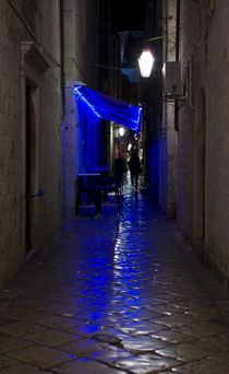 Blue Alley by tgigreeny