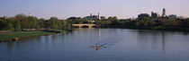 Panorama Print - Boot in einem Fluss, Boston und Cambridge, Massachusetts, USA von Panoramic Images