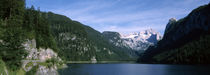Alpine lake surrounded by mountains, Dachstein Mountains, Upper Austria, Austria von Panoramic Images