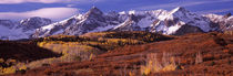 Mountains covered with snow and fall colors, near Telluride, Colorado, USA von Panoramic Images