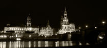 Elbufer Dresden bei Nacht von Peggy Graßler