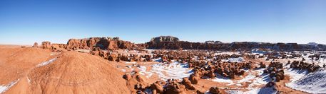 Goblin-valley-state-park-pano1