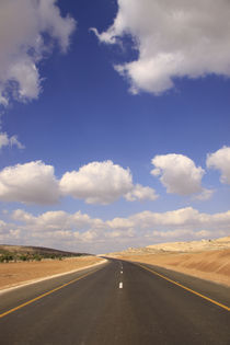 Israel, Road 358 in the desert by Hanan Isachar
