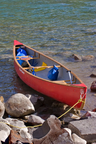 Canoe2571