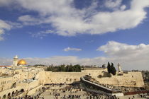 Jerusalem Old City, a view of Temple Mount by Hanan Isachar