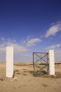Negev, the deserted British Desert Police station von Hanan Isachar