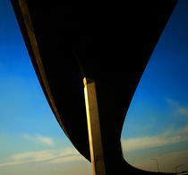 Freeway Overpass I von Bryan Dechter