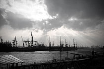 Hamburg Harbour von Michael Roderfeld