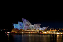 Sydney Opera House at Vivid Sydney festival by Tim Leavy
