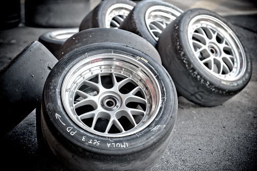 Italian-race-tires